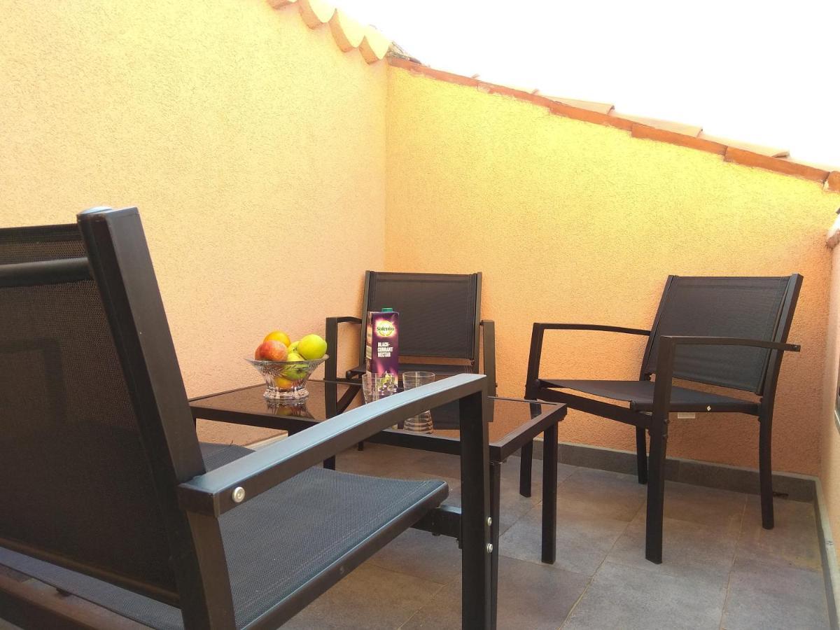 Laura Apartment Koromacno Ngoại thất bức ảnh